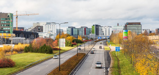 Turun Tiedepuiston rakennukset Helsinginkadun kyljessä.